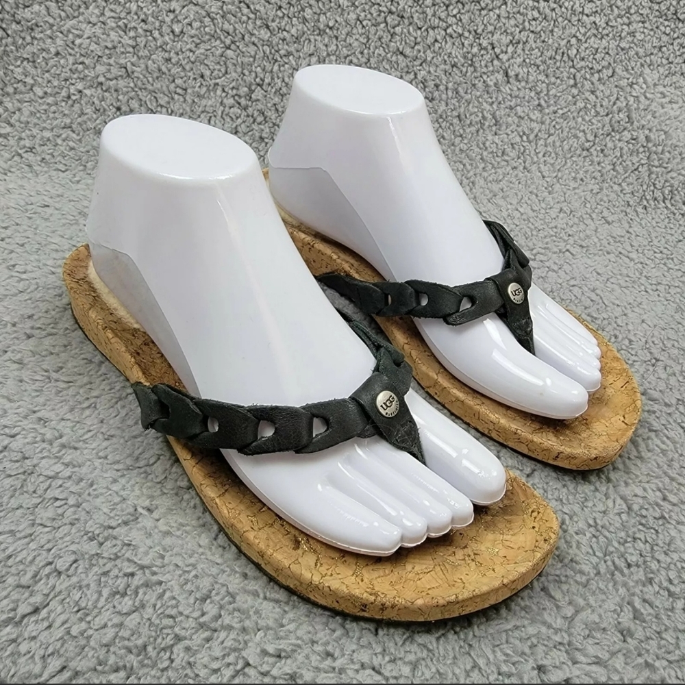 Ugg Australia Flip Flops Sandals Womens Size 8 US cork  Shearling Leather Black